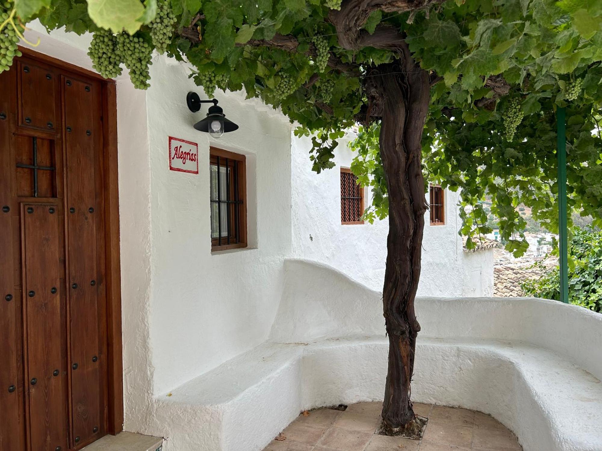 Las Casillas De La Villa Alegrias Montefrío Exterior foto